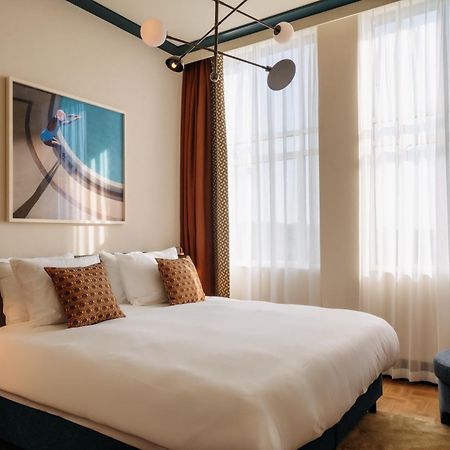De Plesman Hotel デン・ハーグ エクステリア 写真