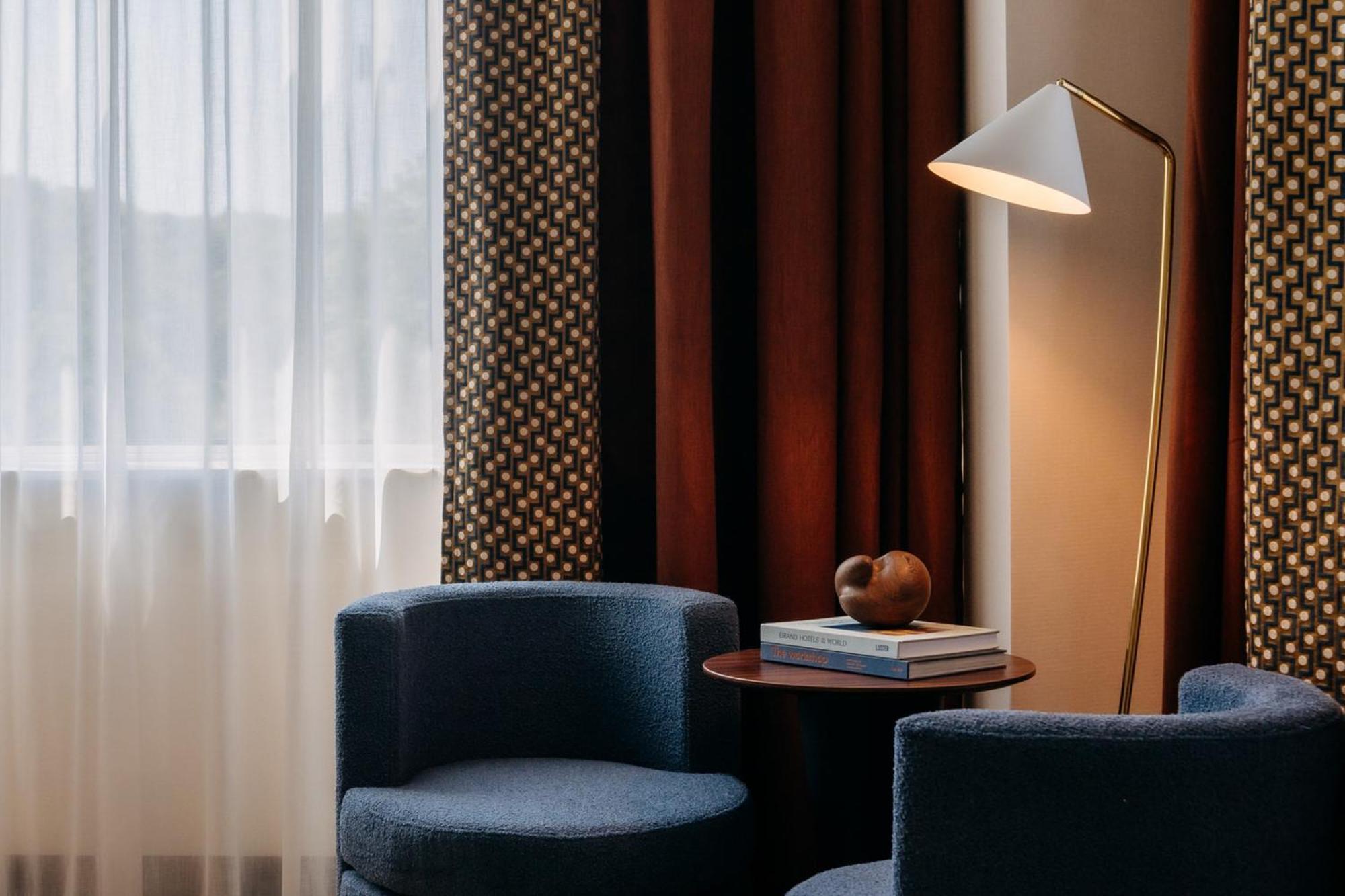 De Plesman Hotel デン・ハーグ エクステリア 写真