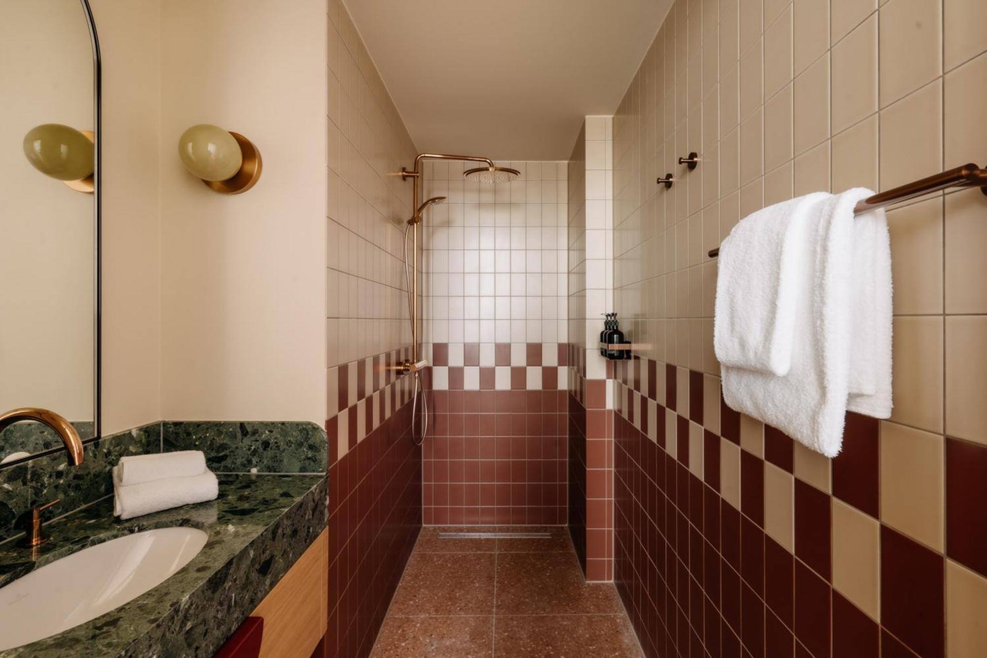 De Plesman Hotel デン・ハーグ エクステリア 写真